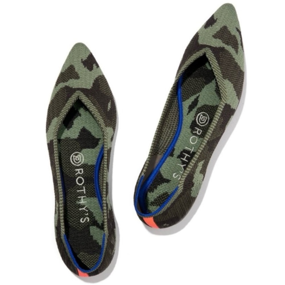 $149 Rothy's Pointed Toe Olive Camo Slip-on Knit Ballet Flats size 7